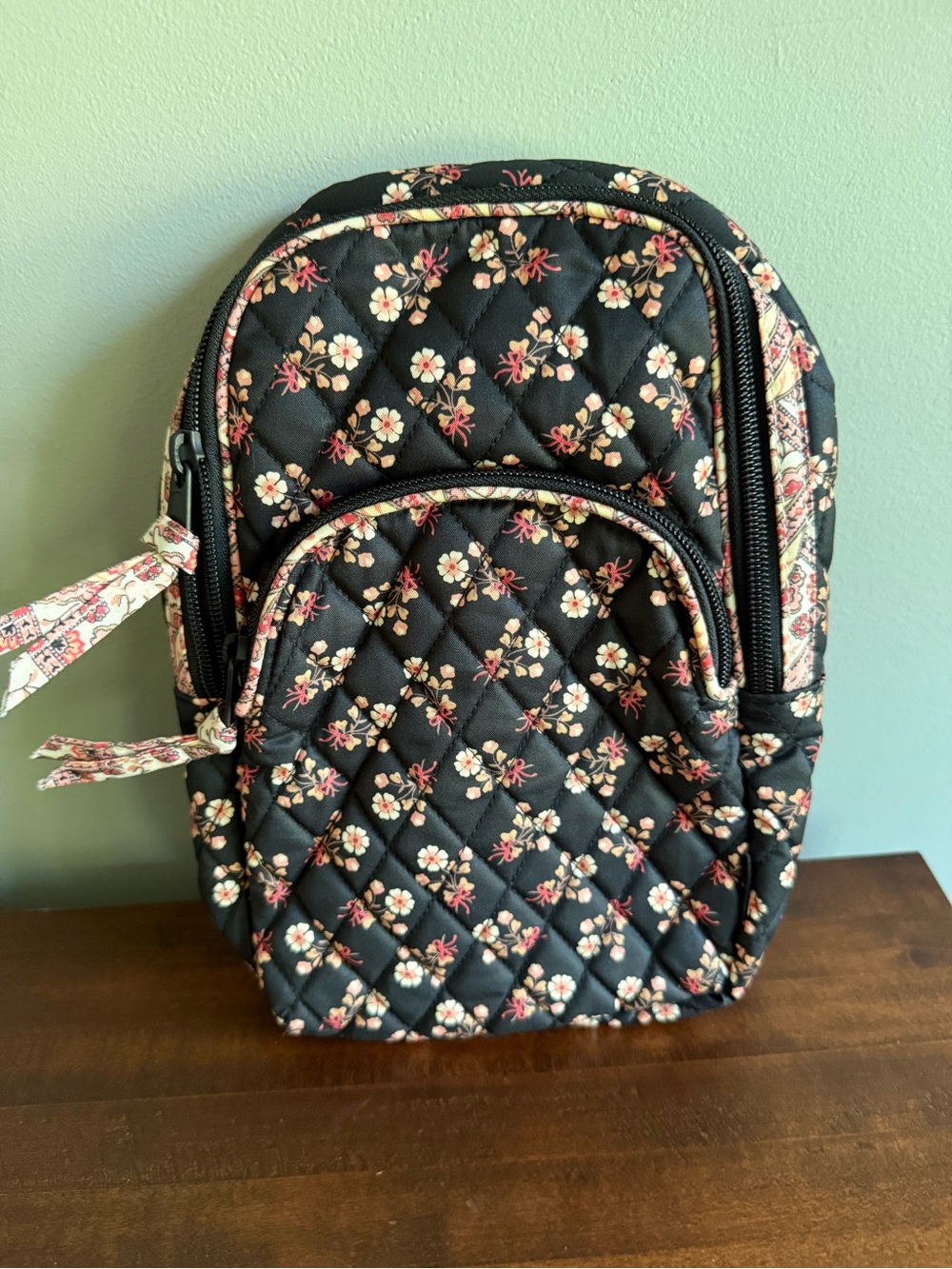 VERA BRADLEY Loman Sling Backpack Melissa Ditzy